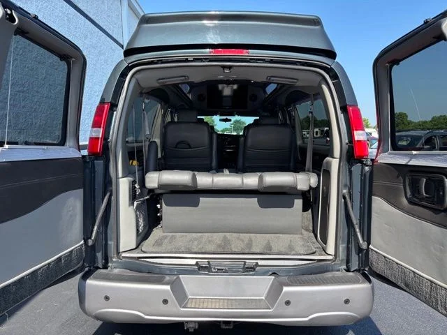 Used 2017 Dark Slate Metallic GMC Explorer Limited SE image 13