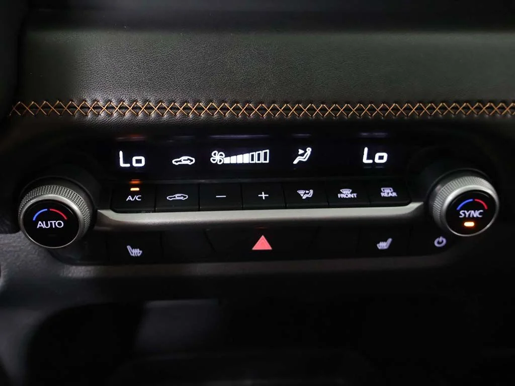 Used 2025 Gray Mazda Premium image 49