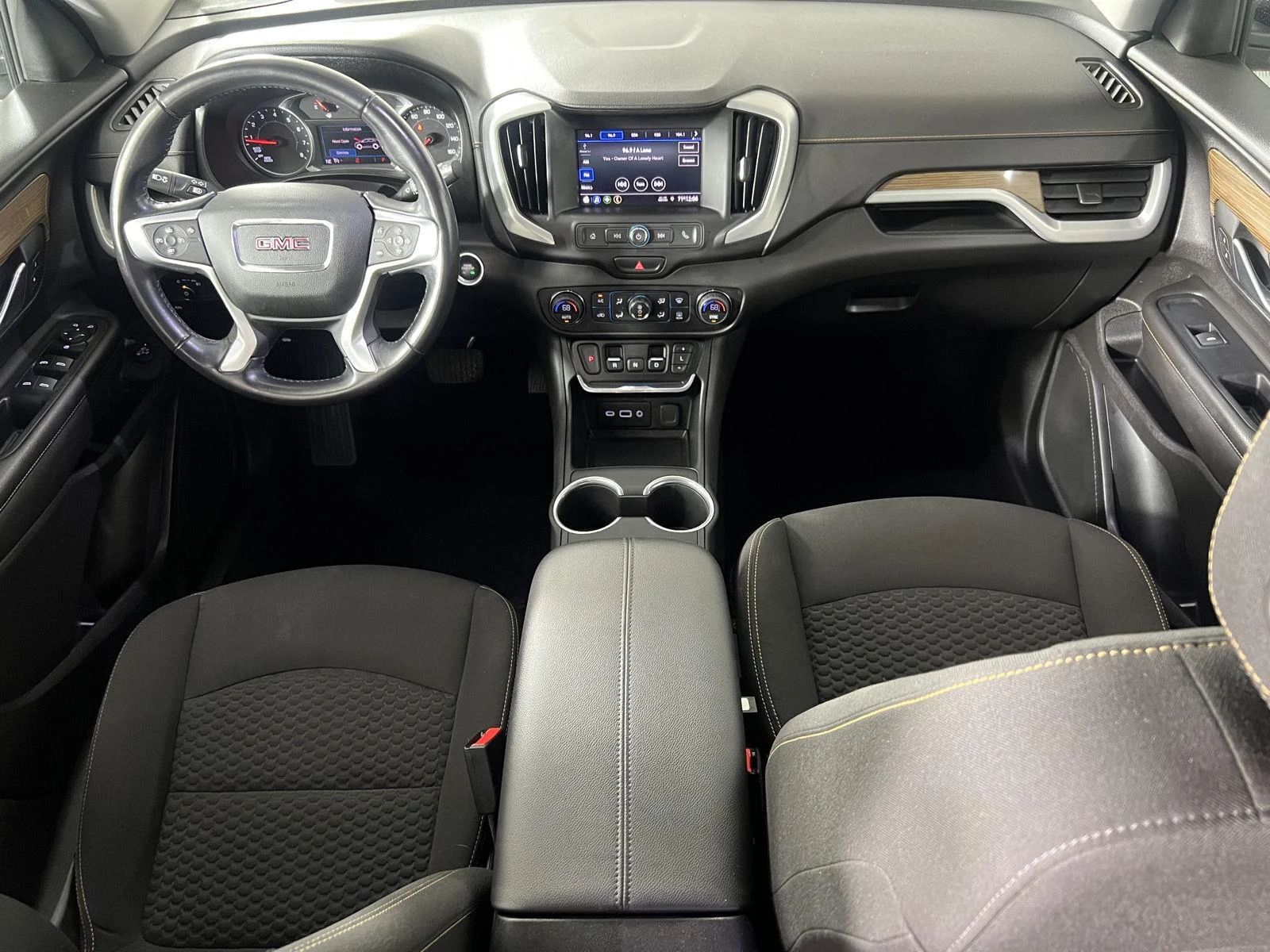 Used 2021 Satin Steel Metallic GMC SLE image 23
