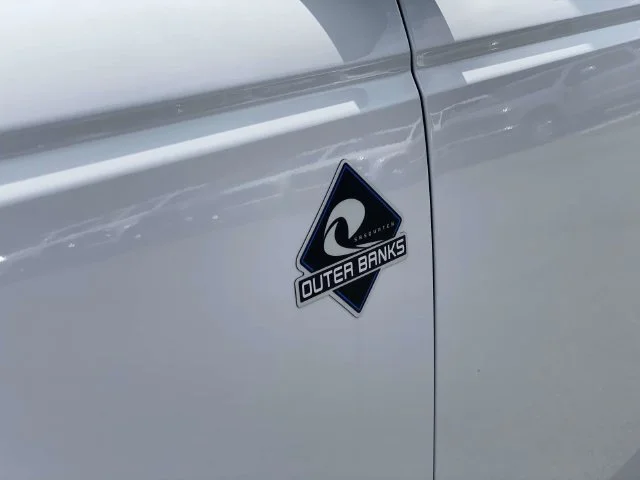 New 2026 White Ford Outer Banks image 8