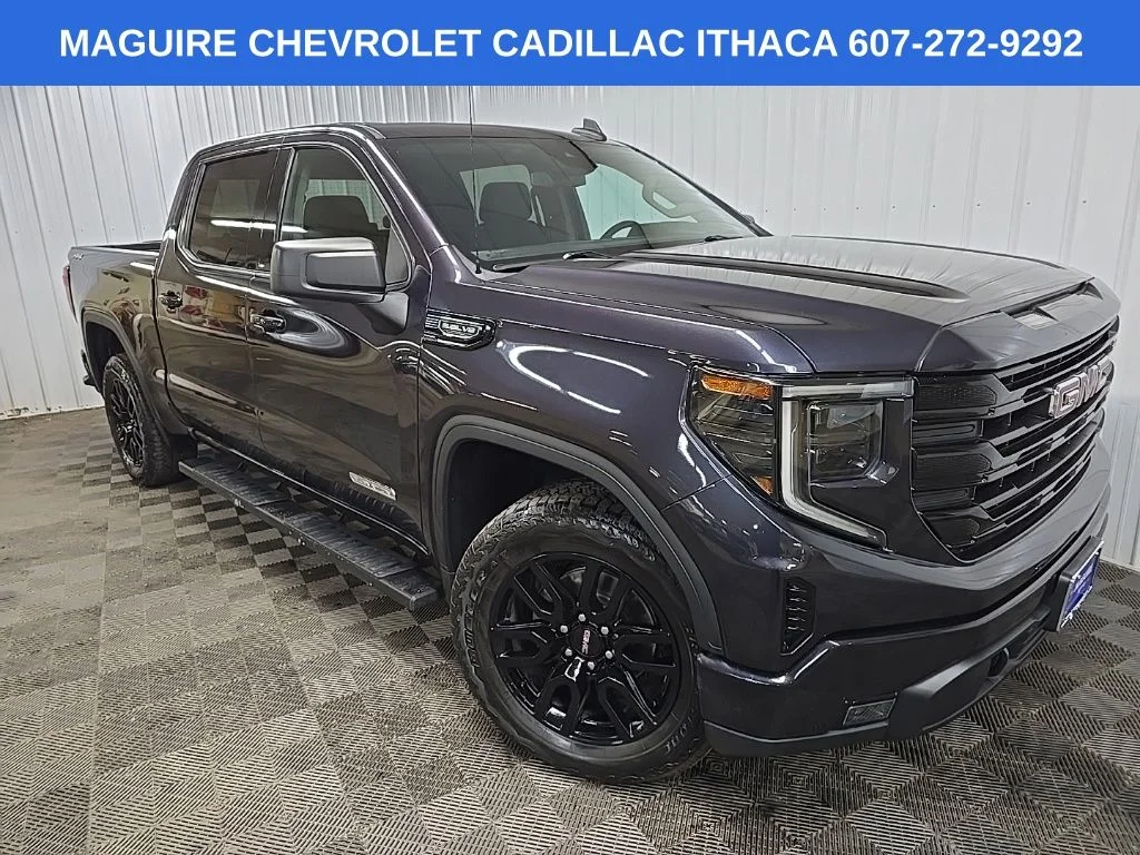 Used 2022 Silver GMC Elevation image 7