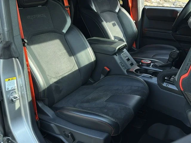 Used 2022 Silver Ford Raptor image 31