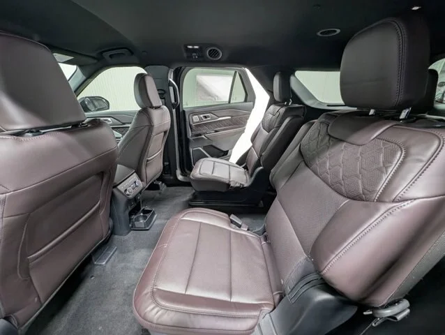 New 2026 Agate Black Metallic Ford Platinum™ image 44
