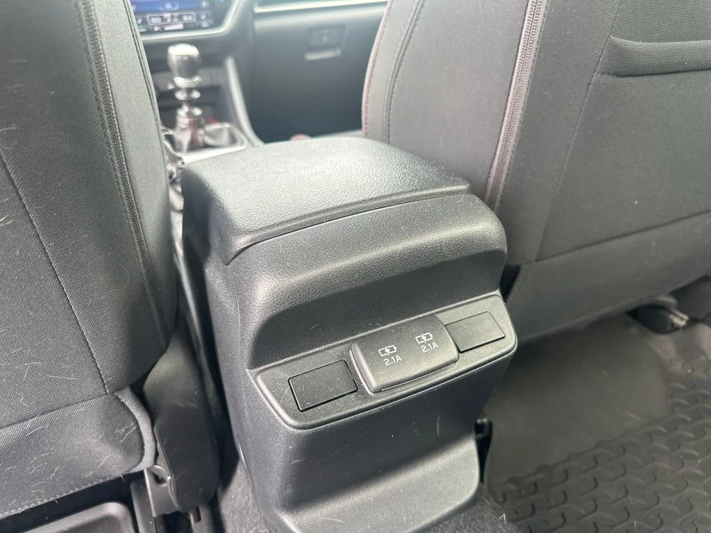 Used 2022 Blue Pearl Subaru Premium image 22