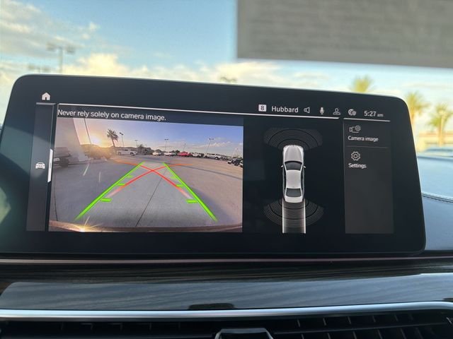 2021 BMW 5 Series M550i - Photo 21