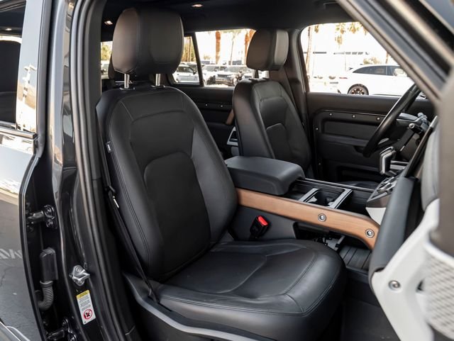 Certified Used 2023 Carpathian Gray Premium Metallic Land Rover SE image 30