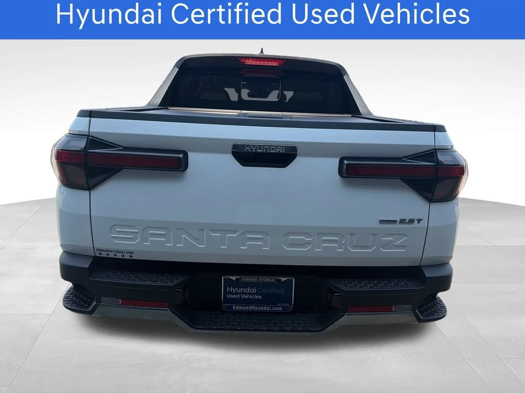 Certified Pre-Owned 2025 Hyundai Santa Cruz Limited