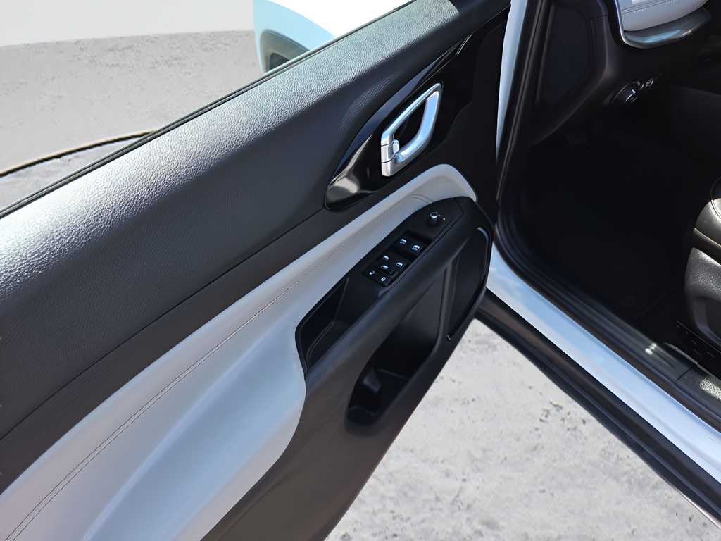 2025 Jeep Compass Limited - Photo 11