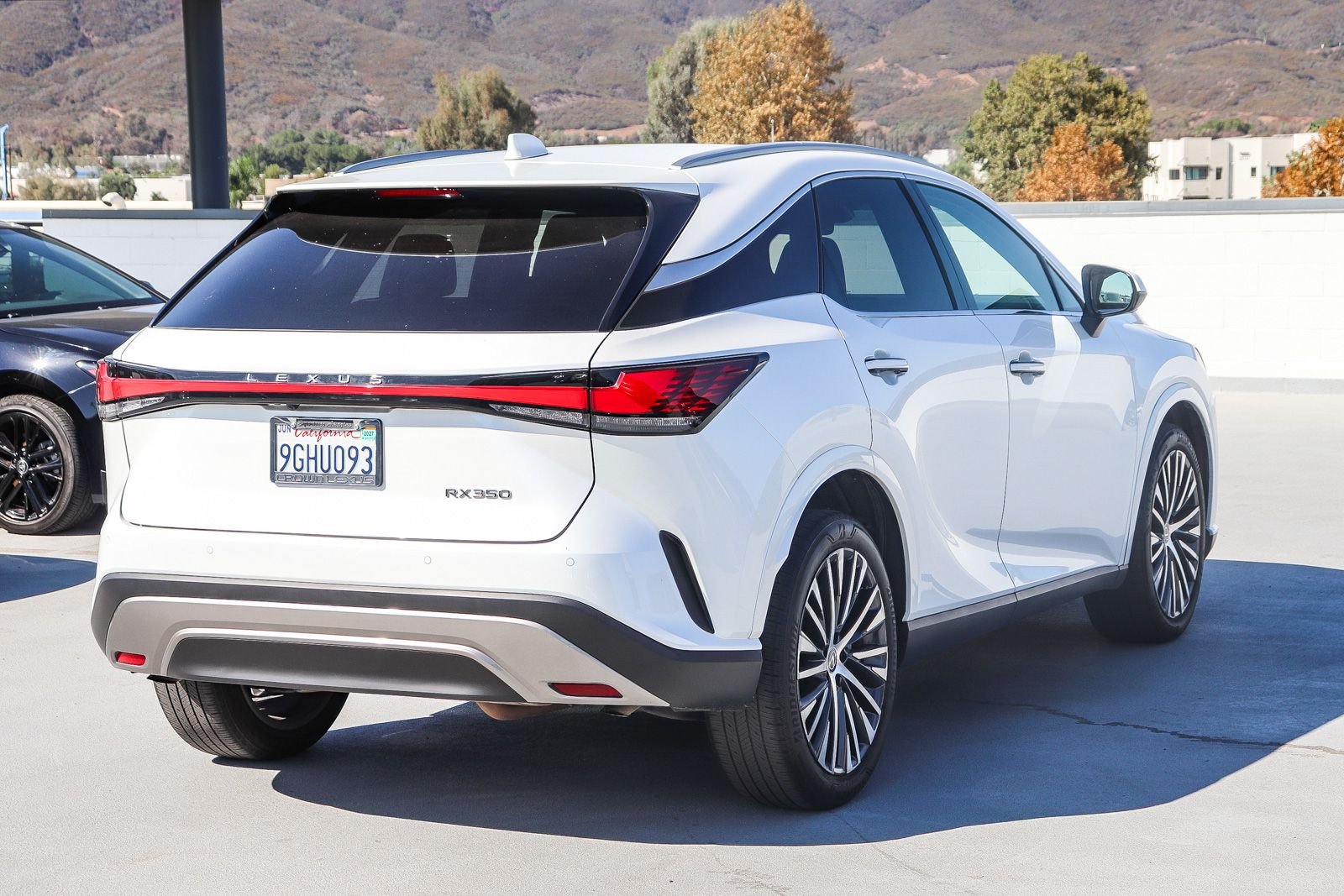Used 2023 White Lexus 350 Premium Plus image 7