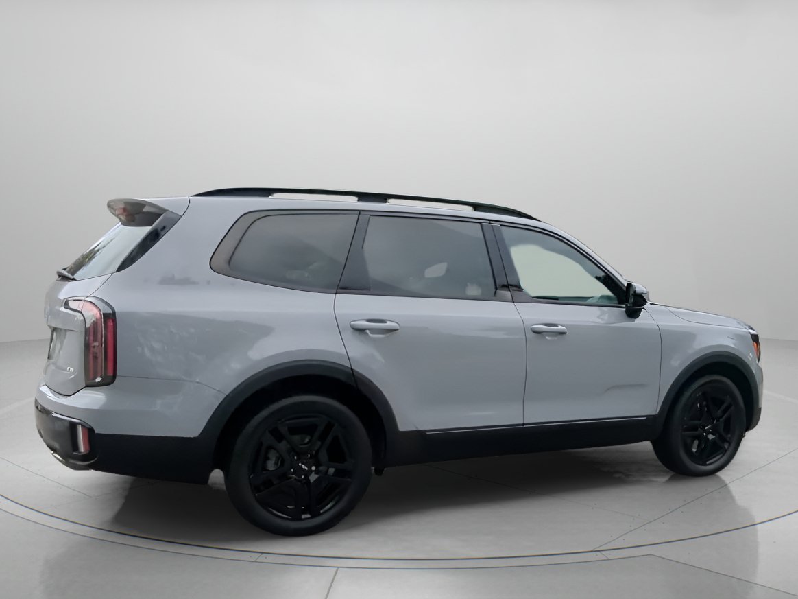 Used 2024 Wolf Gray Kia SX X-Line image 28