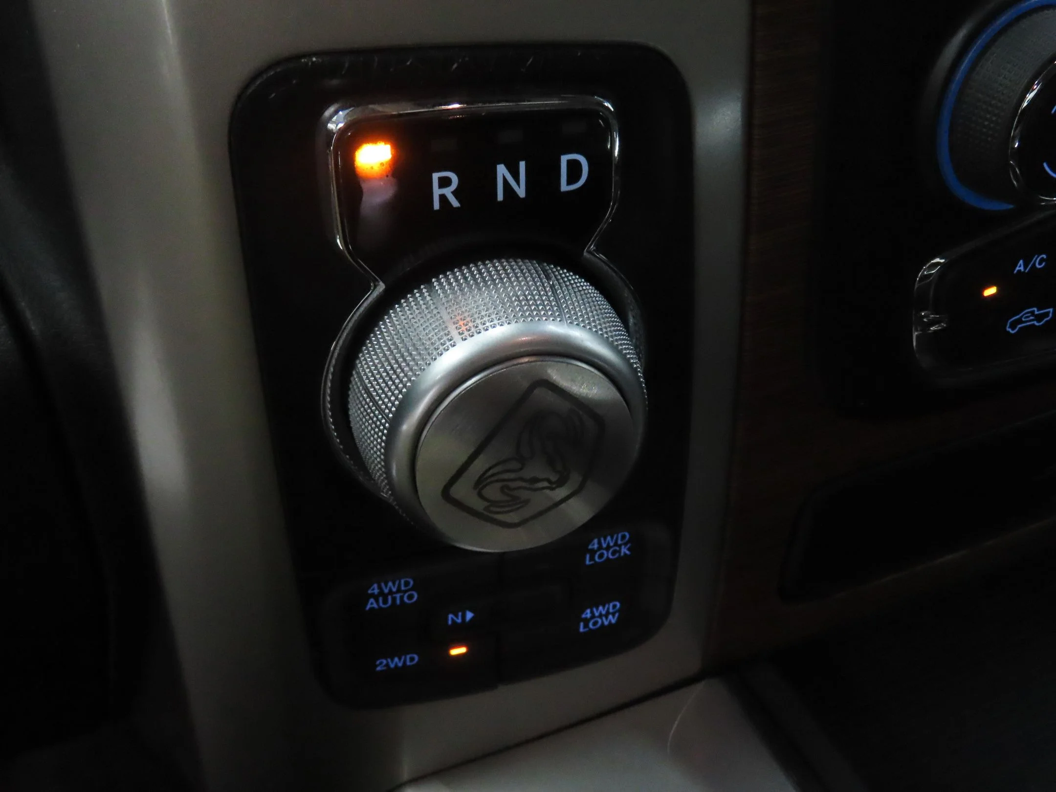 Used 2017 Silver Ram Laramie image 16