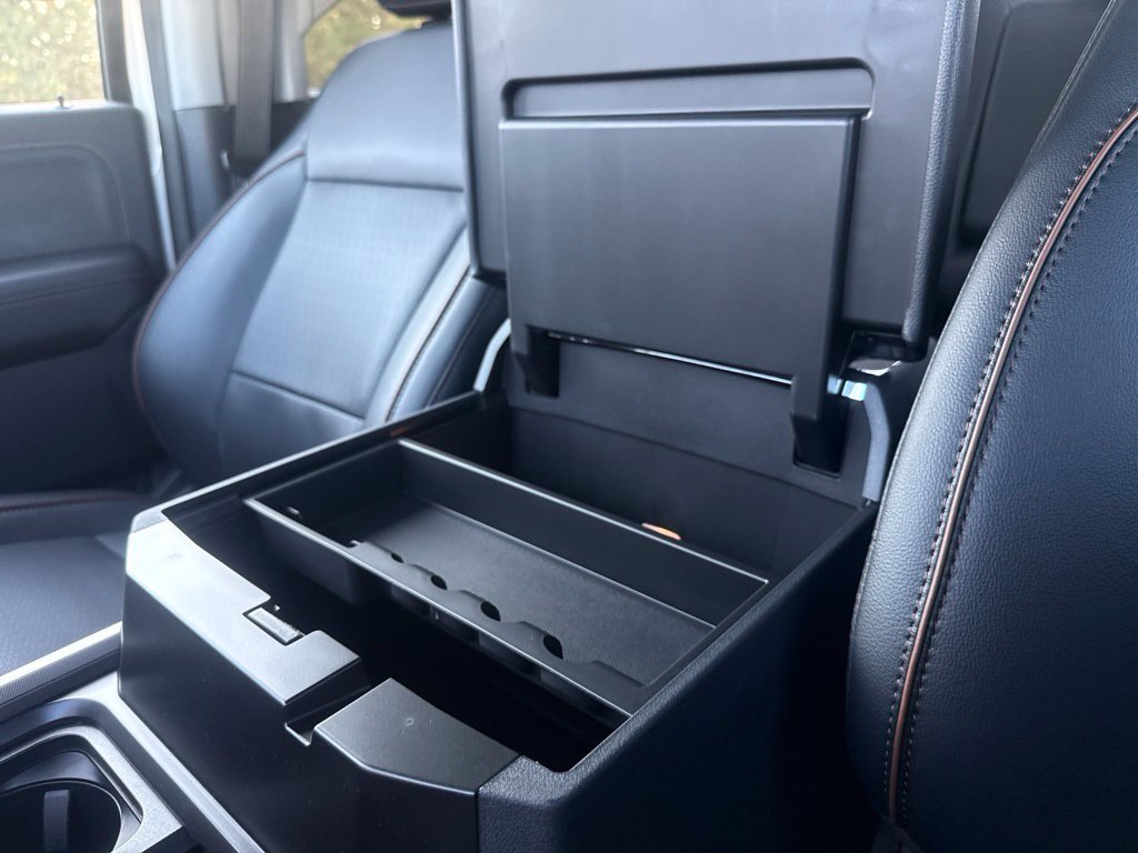 New 2027 White Ford Lariat image 28
