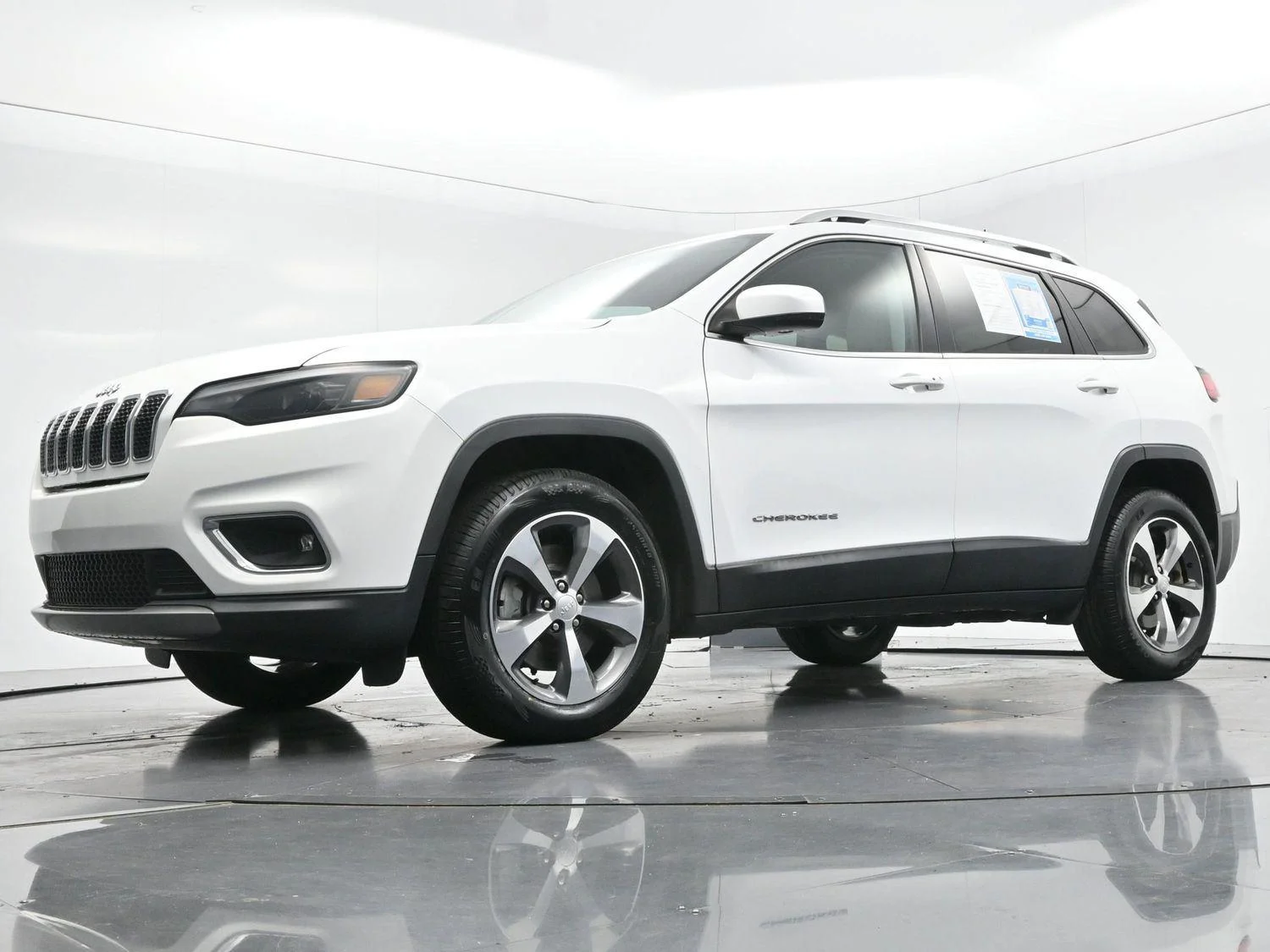 Used 2019 Bright White Clearcoat Jeep Limited image 46
