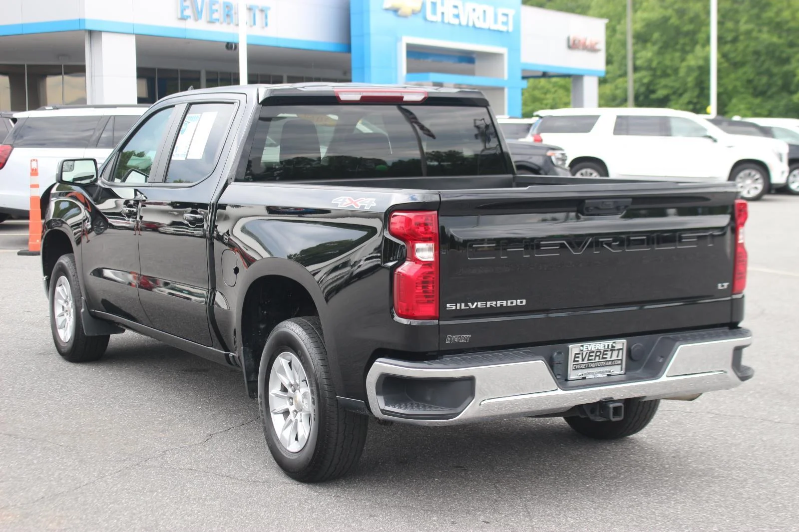 Used 2025 Black Chevrolet LT image 5