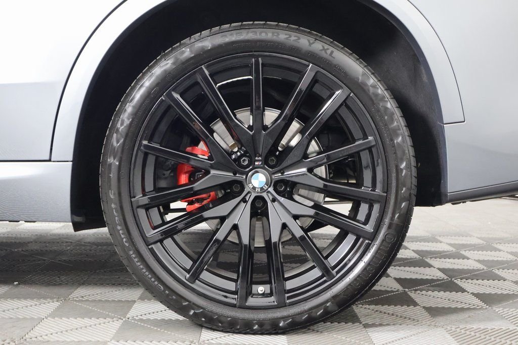 Certified Used 2024 Skyscraper Grey Metallic BMW xDrive40i image 16
