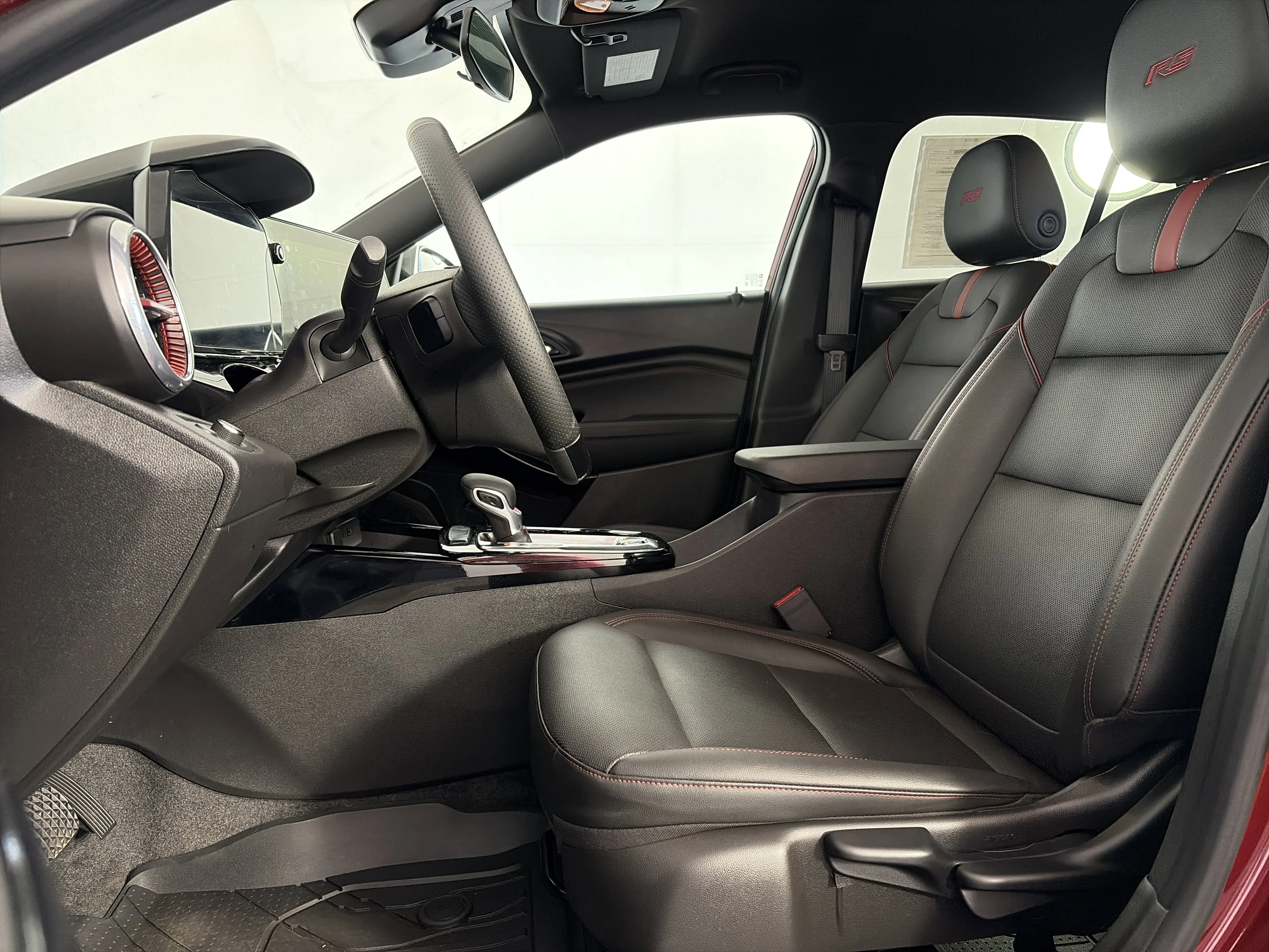 2025 Chevrolet Trax RS - Photo 6
