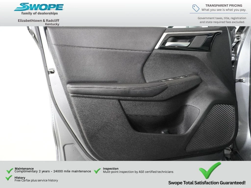 Used 2023 Mercury Gray Metallic Mitsubishi SE image 13