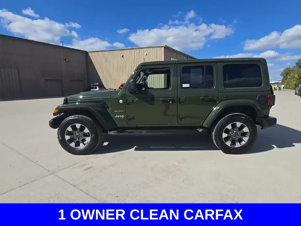Used 2022 Green Jeep Unlimited Sahara image 1