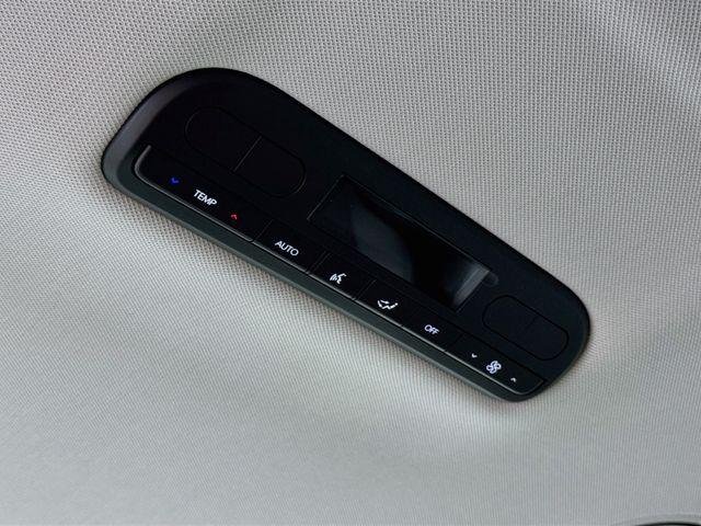 New 2026 Black Hyundai Blue SEL 7P image 35