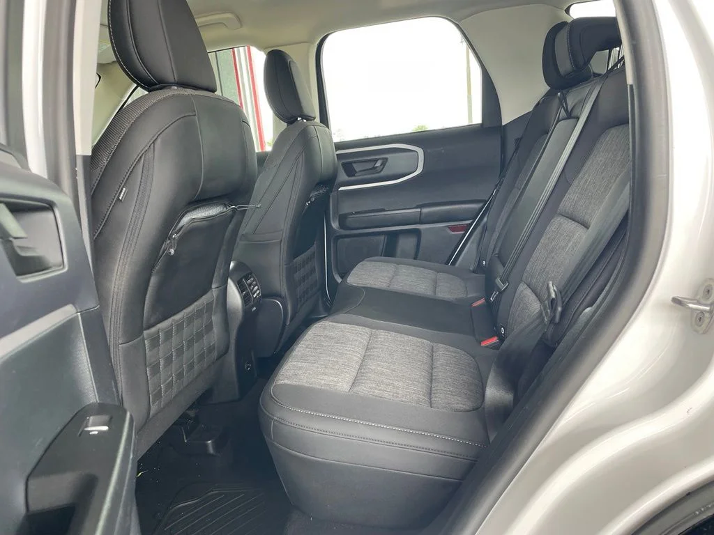 Used 2022 White Ford Big Bend image 17