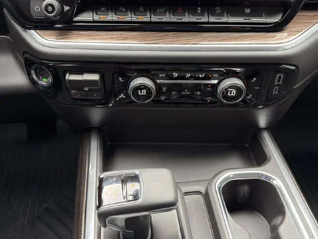 2026 Chevrolet Silverado 1500 LT - Photo 14