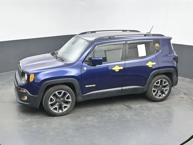Used 2017 Blue Jeep Latitude image 32