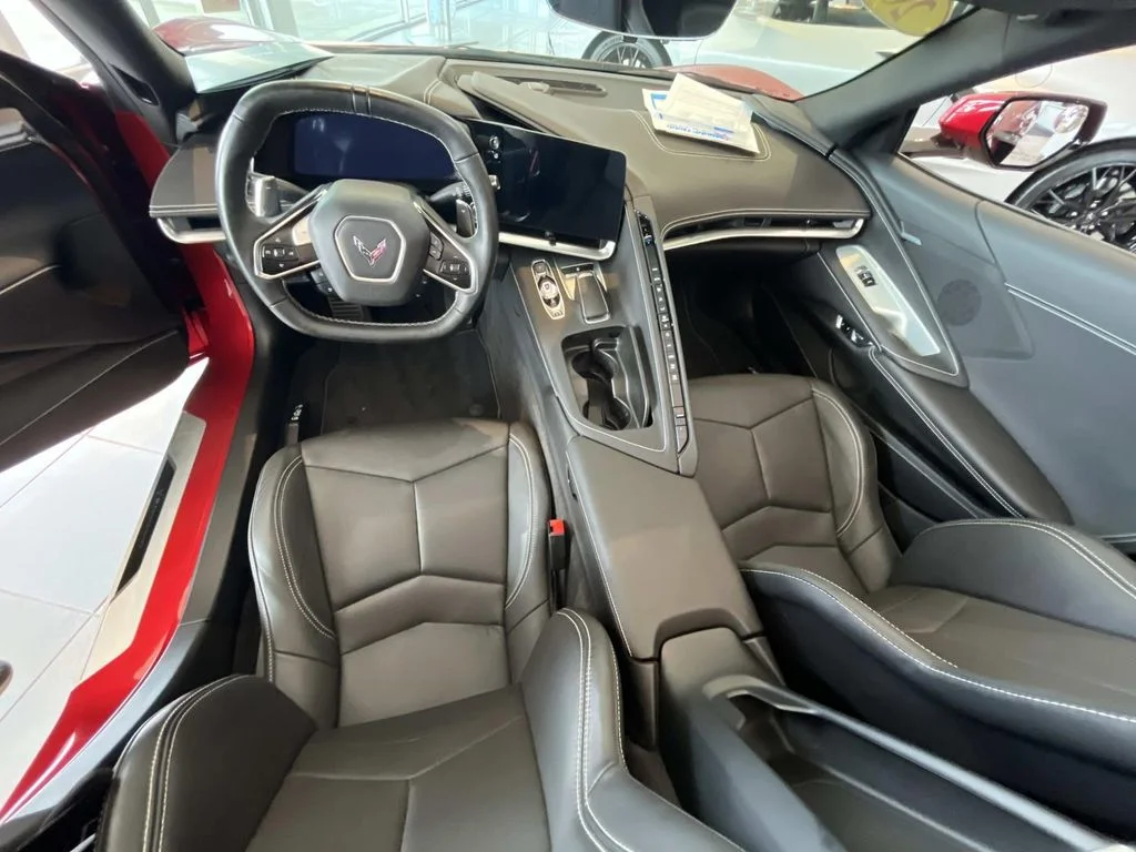 Used 2023 Red Mist Metallic Tintcoat Chevrolet 1LT image 30