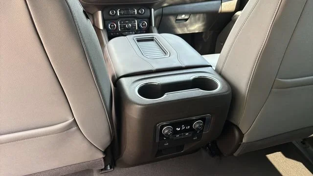 Used 2023 Summit White Chevrolet Z71 image 21