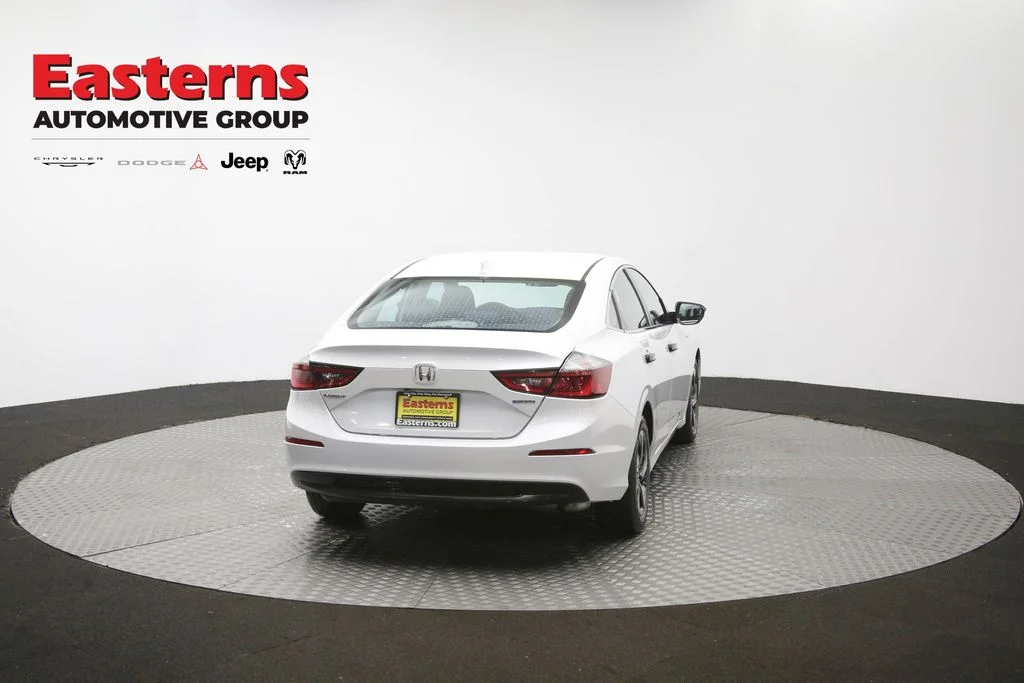 Used 2022 White Honda EX image 35