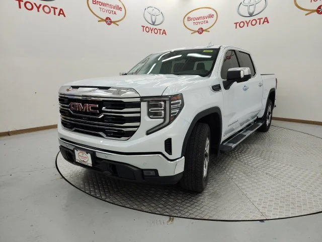 Used 2026 White GMC SLT image 2