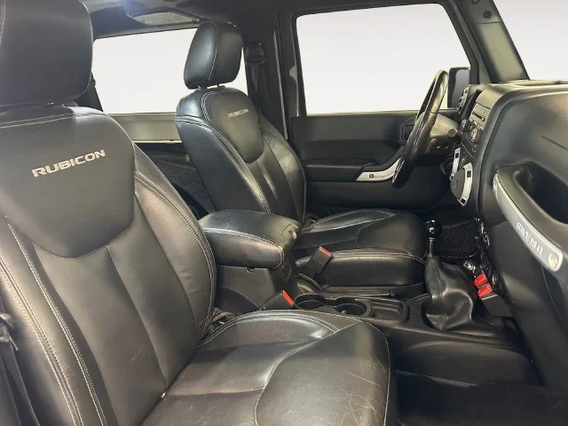 Used 2017 Gray Jeep Rubicon image 14