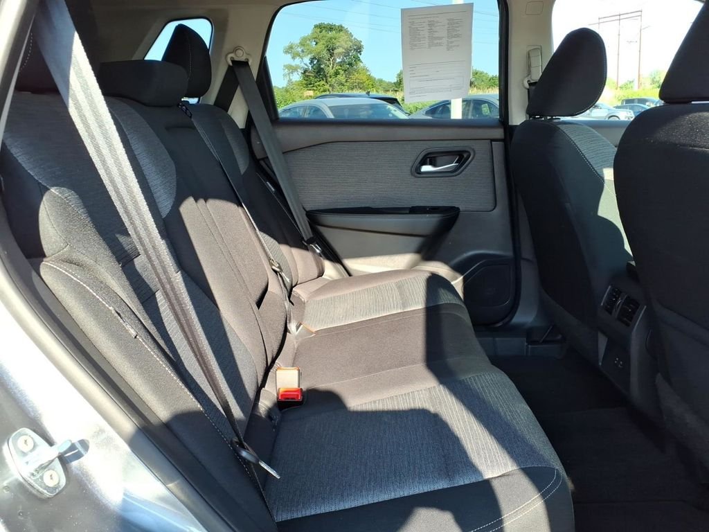 Used 2023 Gun Metallic Nissan SV image 27