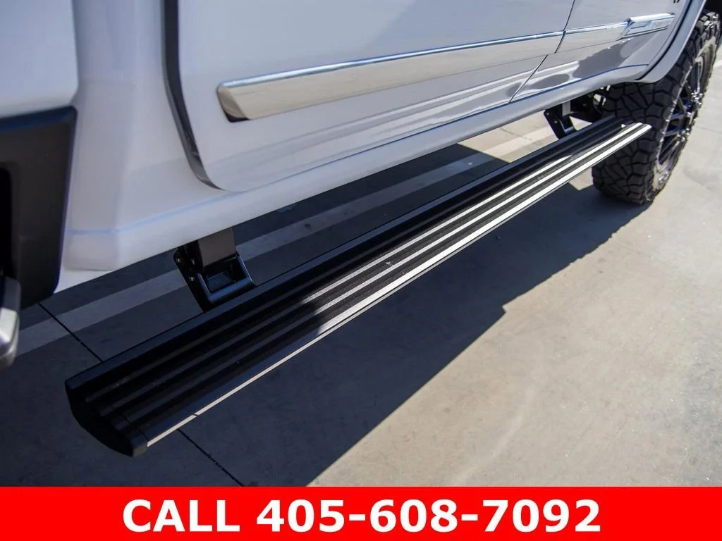 2025 Chevrolet Silverado 3500 HD High Country - Photo 13