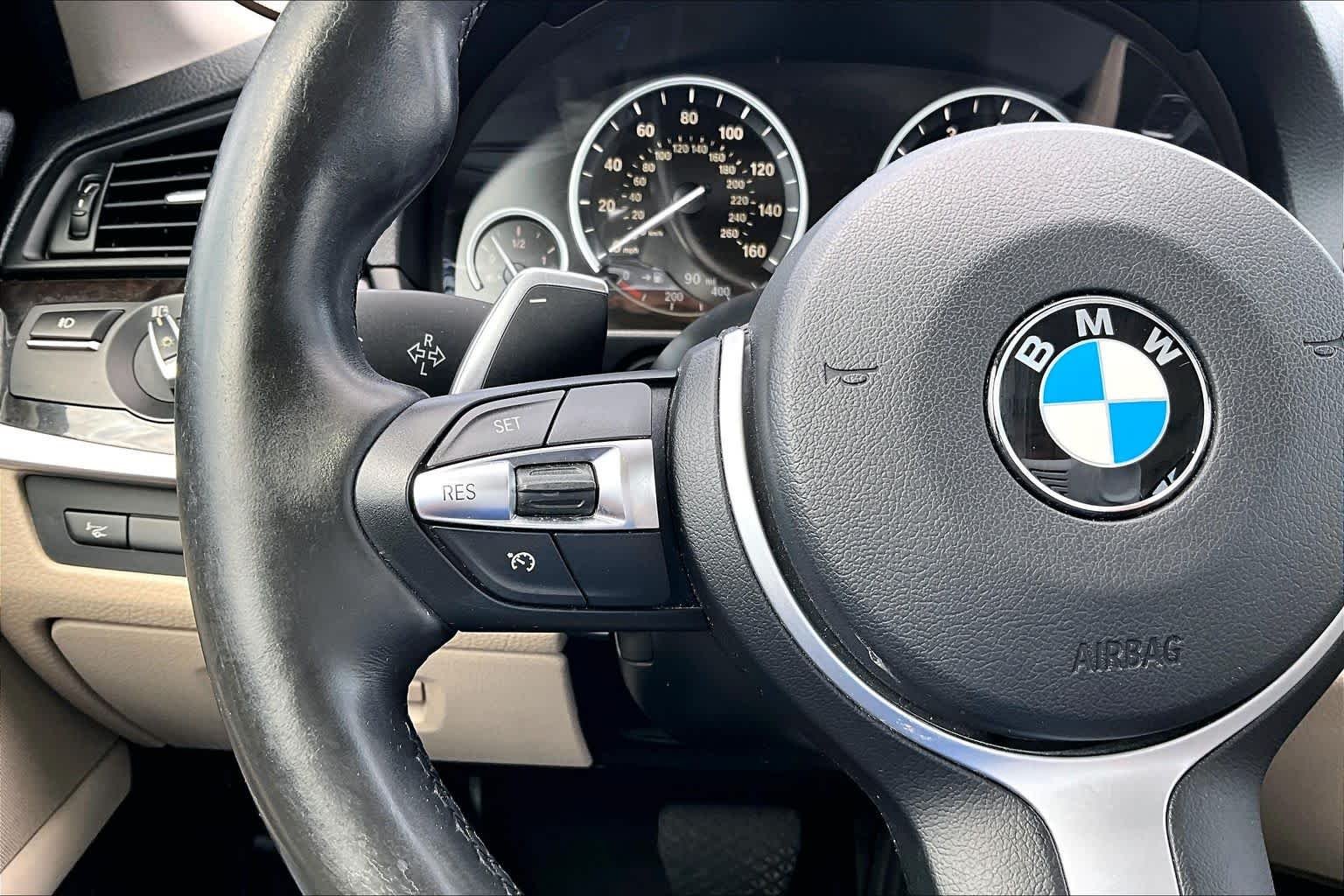 Used 2016 Mineral White Metallic BMW 535i image 21