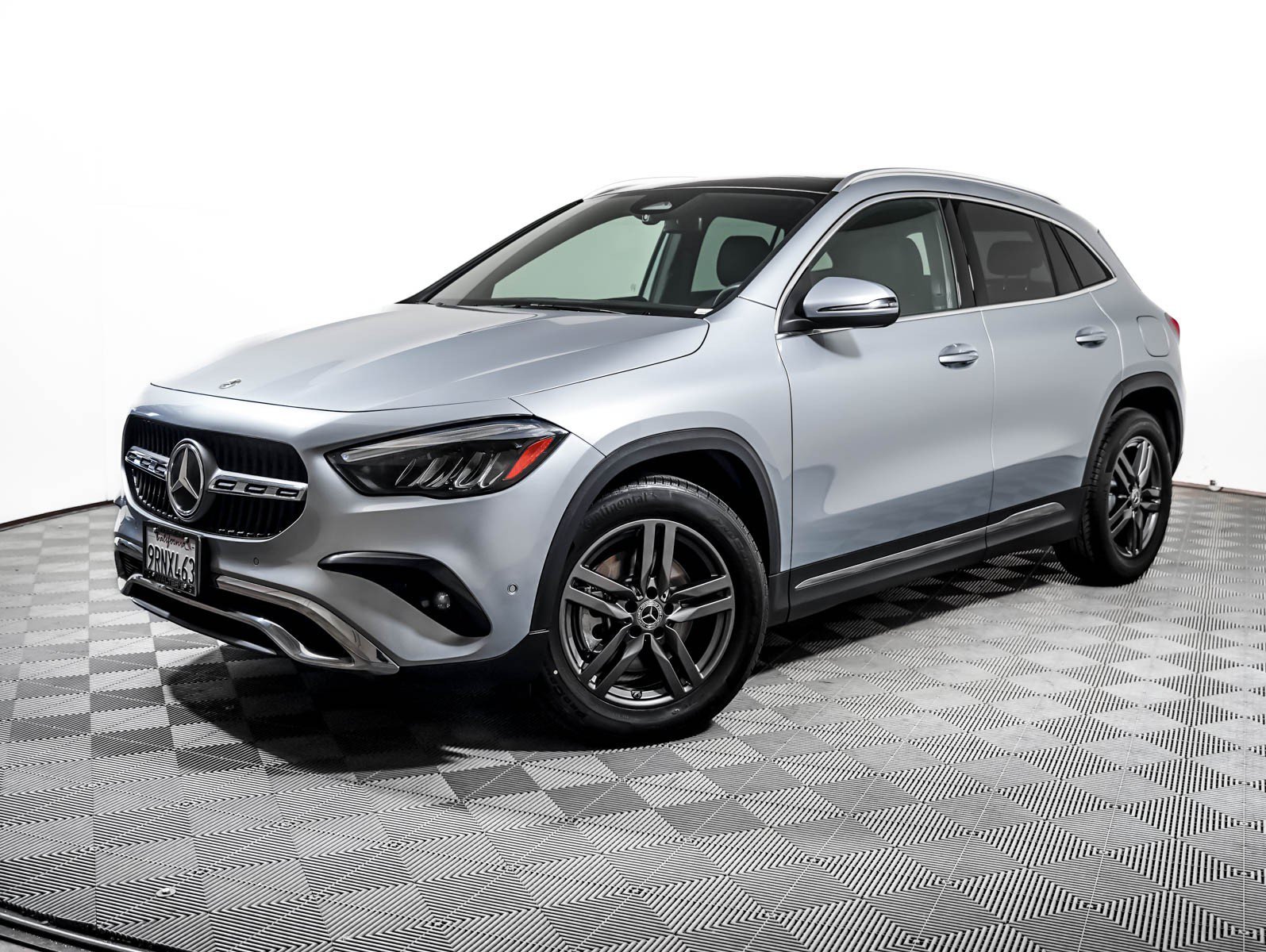 2025 Mercedes-Benz GLA