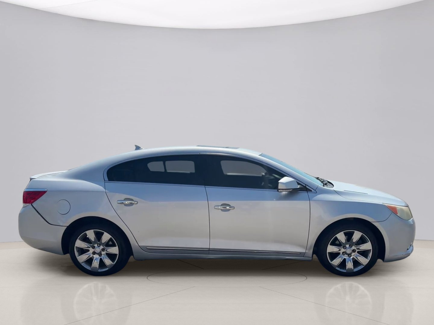 Used 2011 Silver Buick CLX FWD image 6