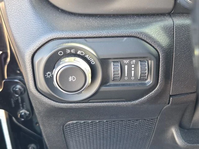 Used 2021 Black Jeep Unlimited Sport S image 26
