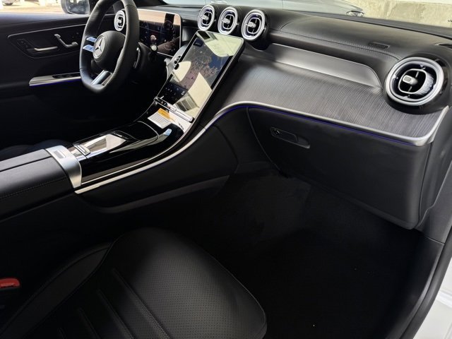 2025 Mercedes-Benz GLC Base - Photo 30