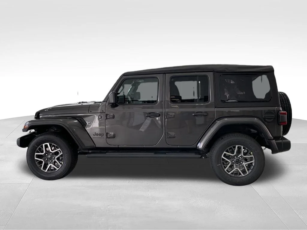2025 Jeep Wrangler 4-Door Sahara - Photo 10