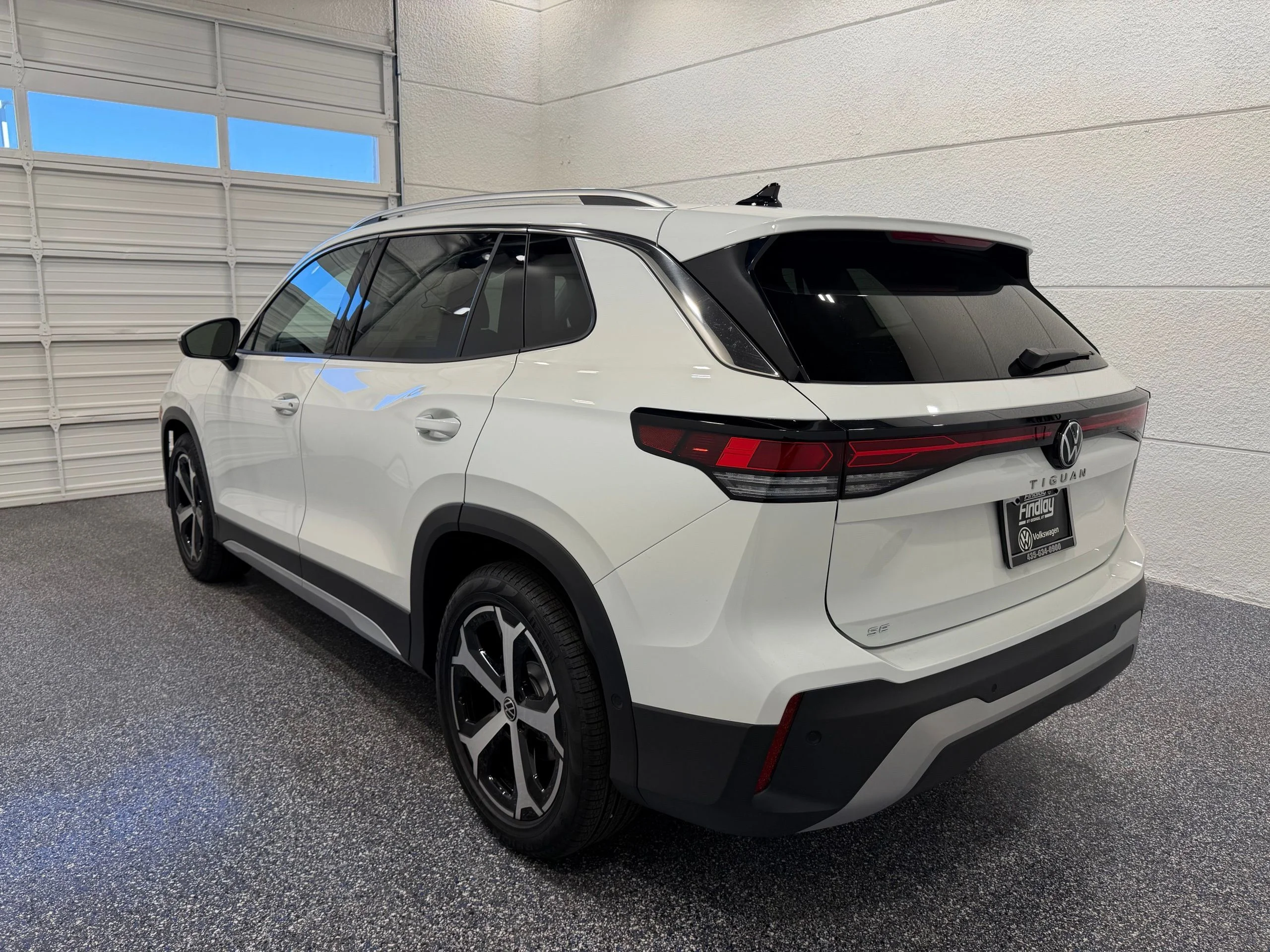 New 2026 White Volkswagen SE image 4