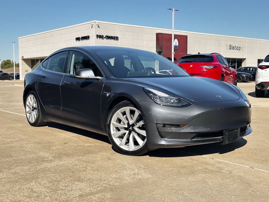Used 2018 Silver Tesla Long Range image 1