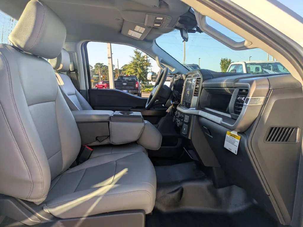 New 2026 White Ford XL image 13