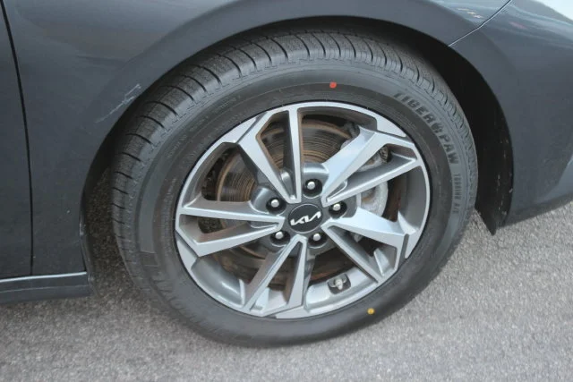 Used 2024 Gray Kia LXS image 32