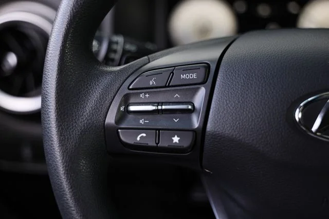 Used 2023 Ultra Black Hyundai SE image 34