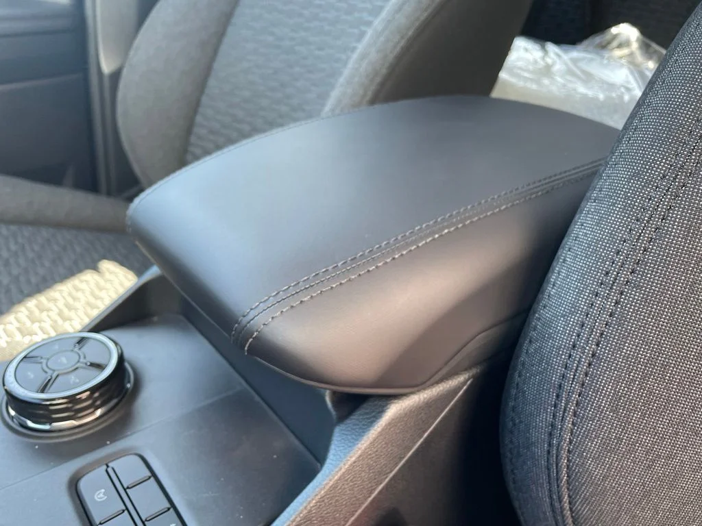 New 2026 AVALANCHE Ford XLT image 28