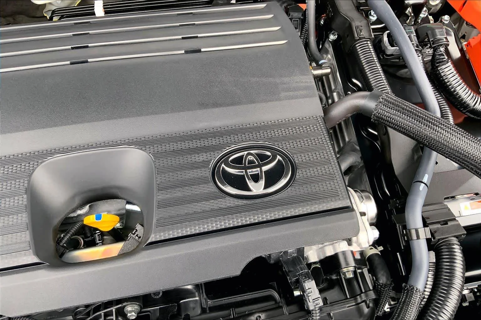 New 2026 Oxygen White Toyota XLE image 17