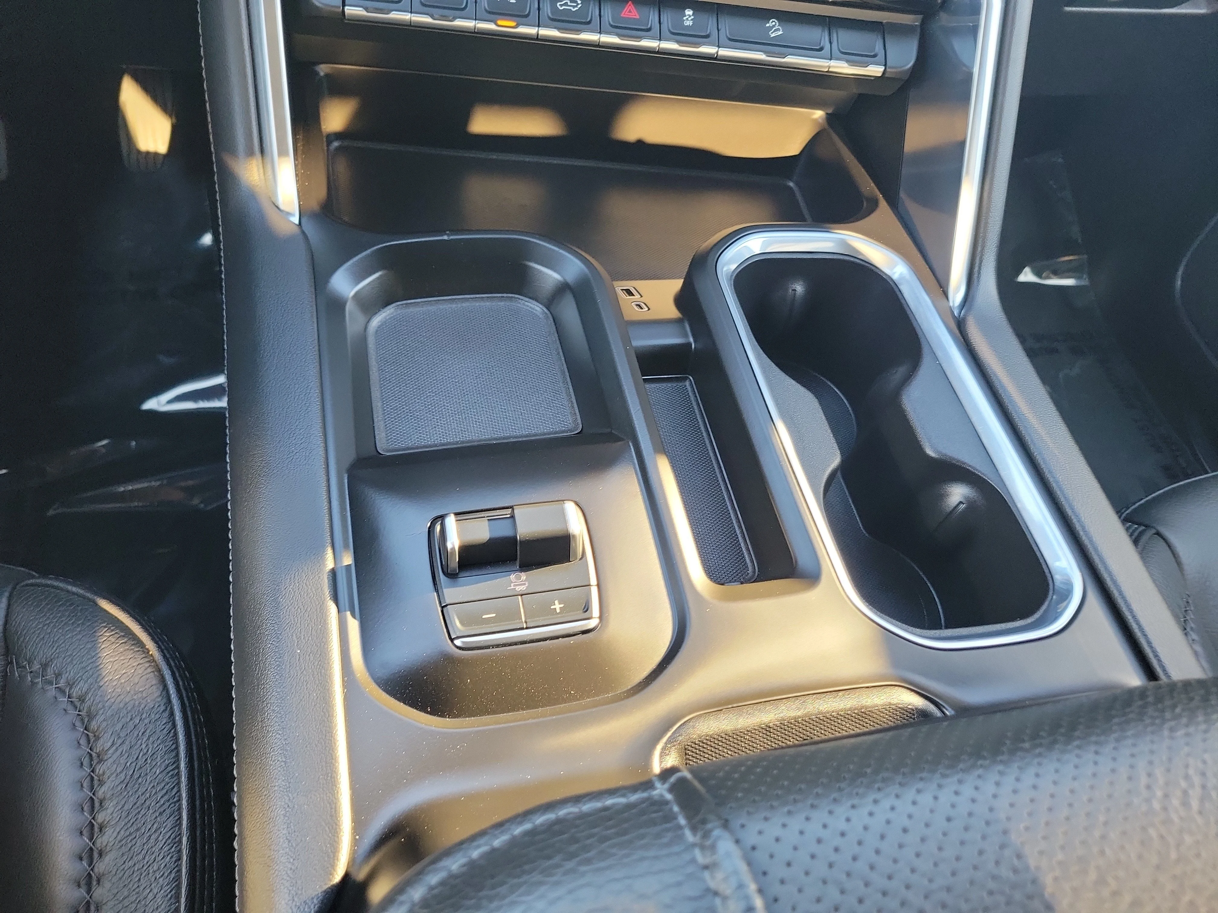 Certified Used 2025 Silver GMC Denali image 22