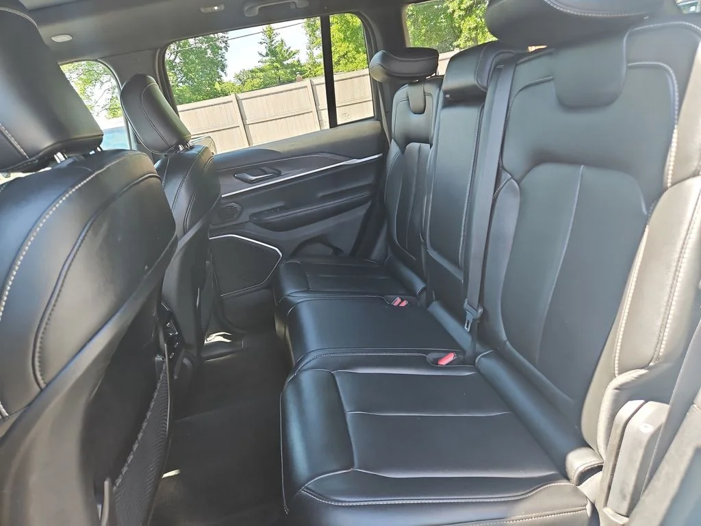 Used 2024 White Jeep 4xe image 13