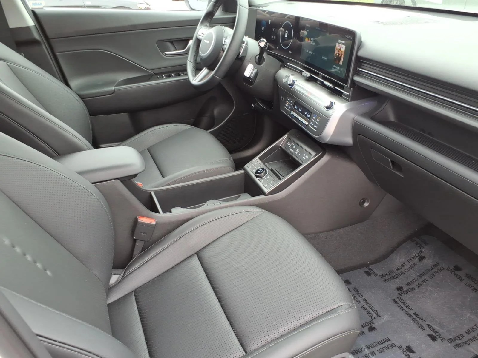 Used 2026 Atlas White Hyundai Limited image 26