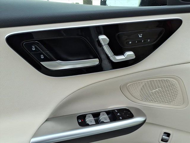 Used 2025 Cirrus Silver Metallic Mercedes-Benz C300W4 image 14